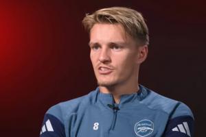 九游体育官方网站-厄德高：约克雷斯能吸引防守球员注意，并为我们创造更多空间